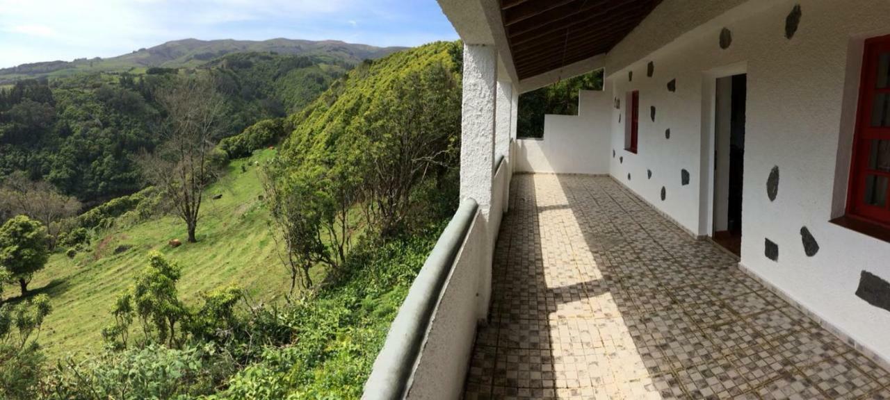 Гостьовий будинок Casa Do Pedro E Da Marina Lomba  Екстер'єр фото